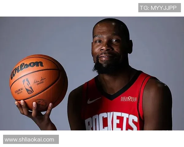 火箭逆袭成功跻身前五杜兰特31分助力胜利雷霆稳居联盟第一